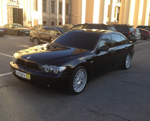 BMW E34 con BMW Styling 101 con BMW Styling 101