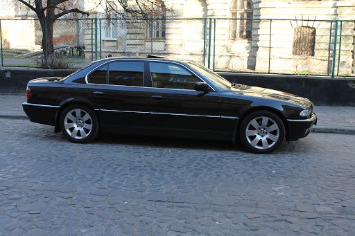 BMW E34 con BMW Styling 123 con BMW Styling 123