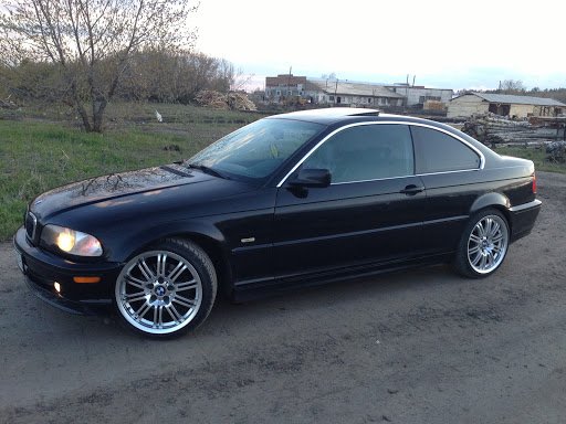 BMW E32 con BMW Styling 164 con BMW Styling 164