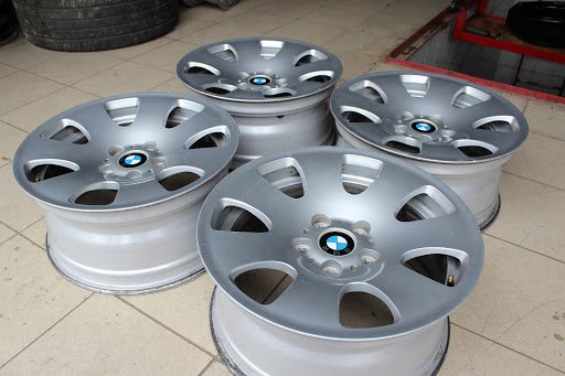 BMW E32 con BMW Styling 165 con BMW Styling 165