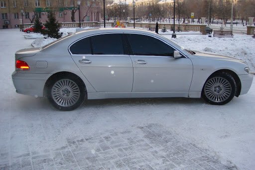 BMW E32 con BMW Styling 176 con BMW Styling 176