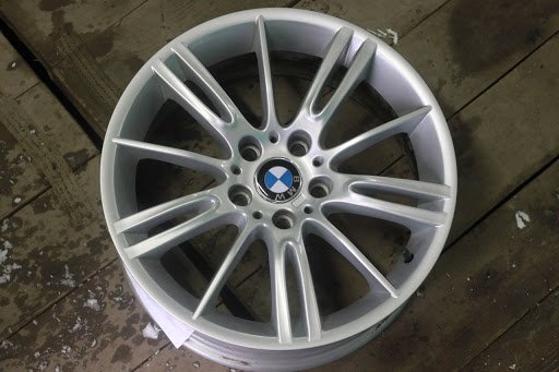 BMW E32 con BMW Styling 193 con BMW Styling 193