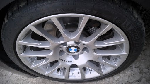 BMW E34 con BMW Styling 216 con BMW Styling 216