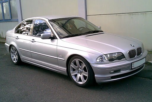 BMW E34 con BMW Styling 256 con BMW Styling 256