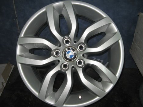 BMW E32 con BMW Styling 305 con BMW Styling 305