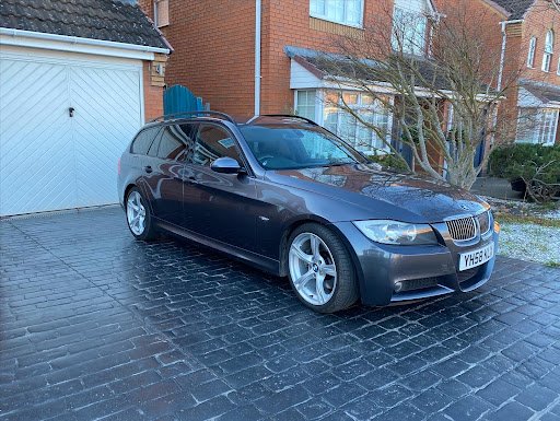 BMW E39 con BMW Styling 325 con BMW Styling 325