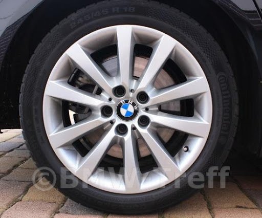 BMW F10 con BMW Styling 328 con BMW Styling 328