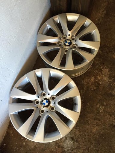 BMW E30 con BMW Styling 338 con BMW Styling 338