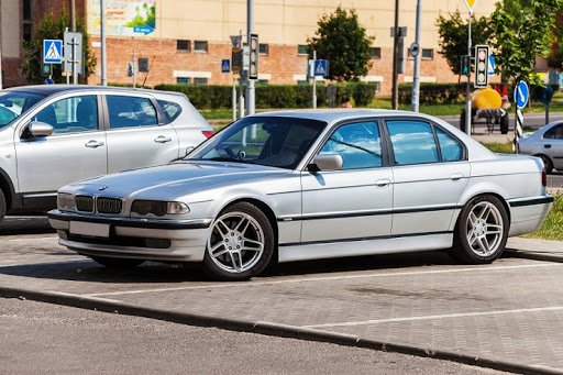 BMW E32 con BMW Styling 90 con BMW Styling 90